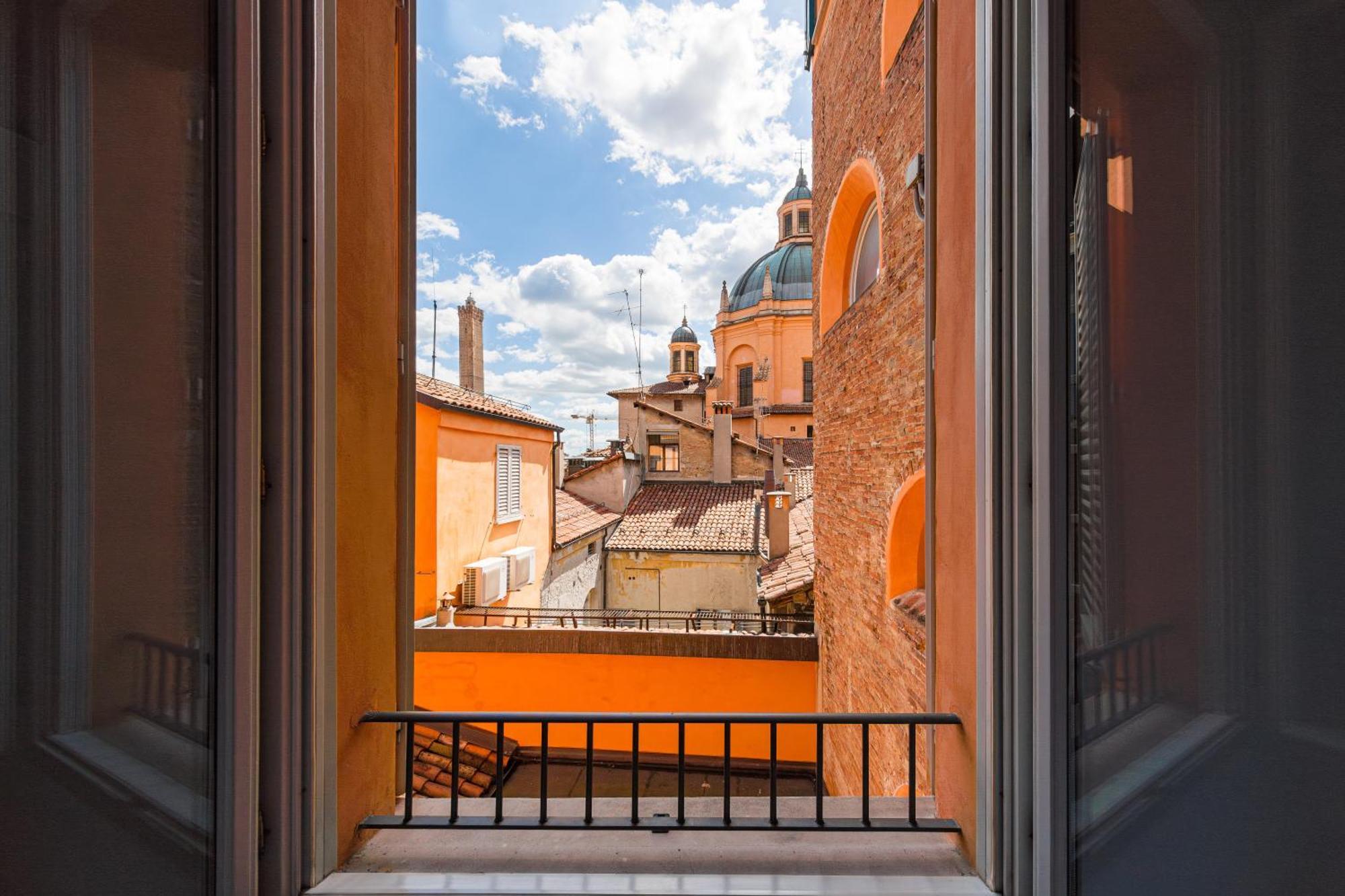 Immobo Domus - Piazza Maggiore View Bologna Luaran gambar